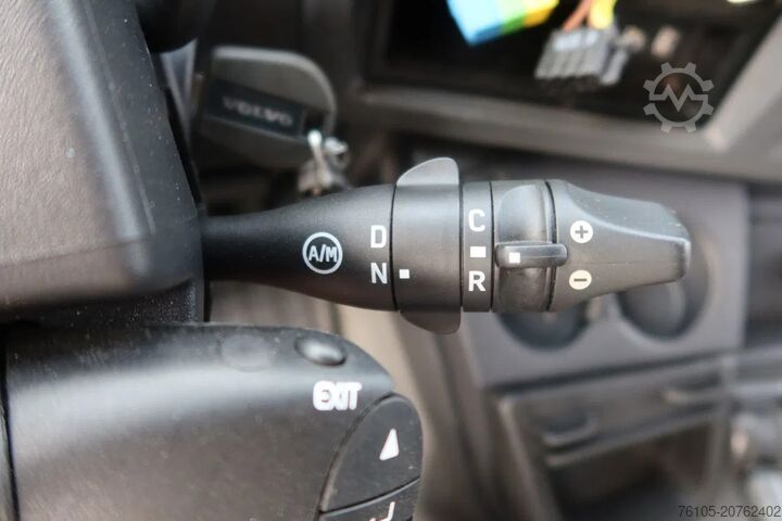 Lagaminas Volvo FL Bak + Dhollandia klep 2000 Kg