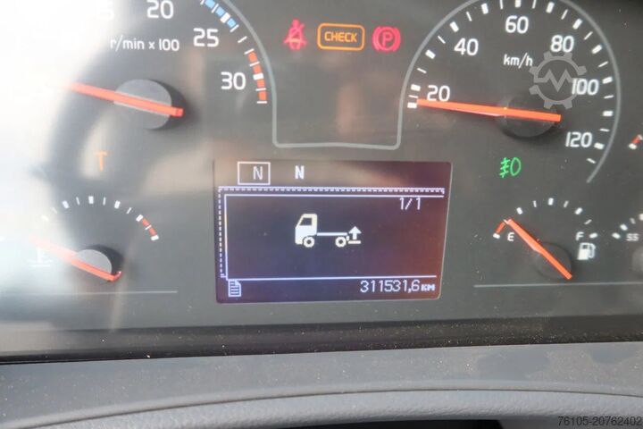 Lagaminas Volvo FL Bak + Dhollandia klep 2000 Kg