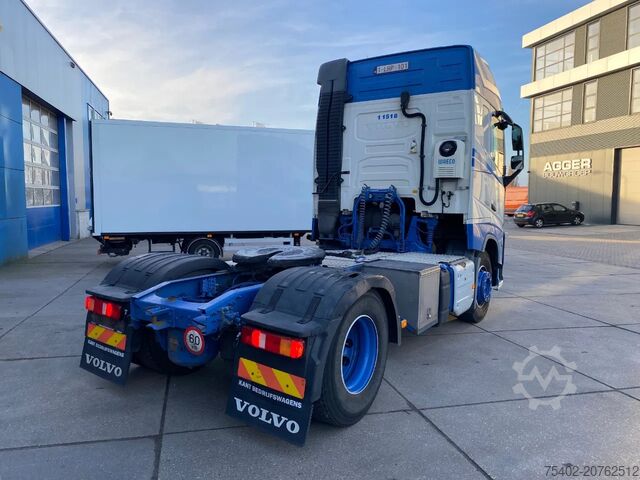 Standard-SZM Volvo FH 13.420 Globetrotter / ADR + PTO / Stand Airco