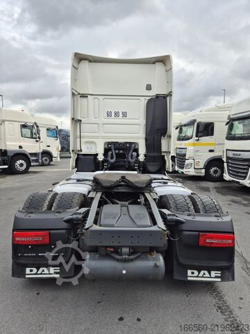 Standard-Traktor DAF XF 480 FT SUPER SPACE CAB