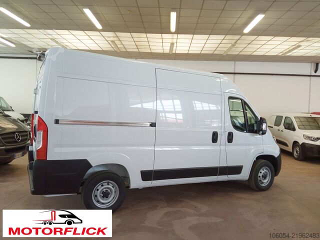 Furgão de painéis FIAT DUCATO L2H2