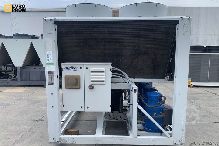 Chiller Used Industrial Chiller CARRIER - 261 kW | With warranty