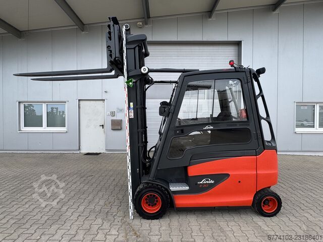 Električni viljuškar s 4 kotača Linde E30/600HL --EK