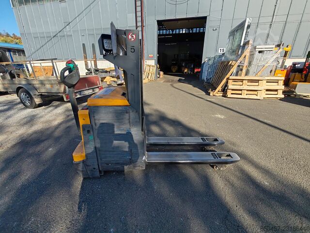 Pallet Stackers Jungheinrich EJD 222 Li-Ion / 2021y/ 7720mh