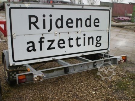   N2921 Verkeersgeleidingswagens