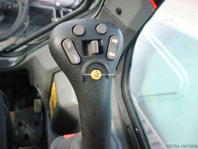 履带式装载机 Bobcat T 86