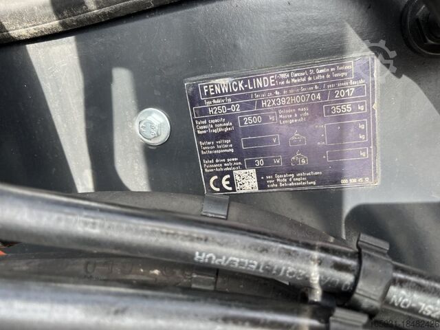 Dizelski viličari Linde H25D-02