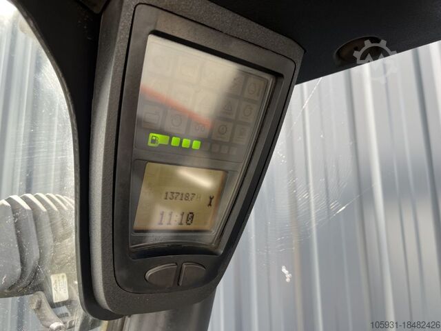 Dizelski viličari Linde H25D-02