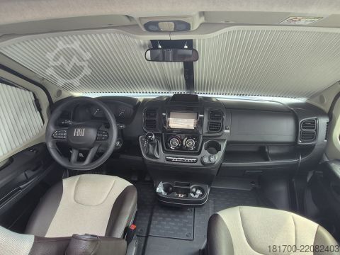 Caravana semiintegrada Weinsberg CaraCompact 600 MEG EDITION [PEPPER] *TraumMobil*opt. Autark e*