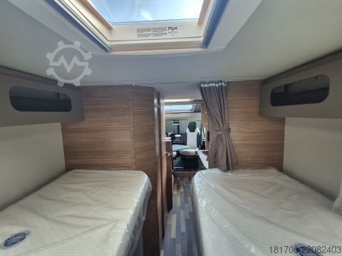 Caravana semiintegrada Weinsberg CaraCompact 600 MEG EDITION [PEPPER] *TraumMobil*opt. Autark e*
