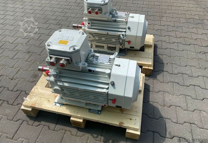 Elektromotor ABB M3HP 180 MLB / FACTORY NEW