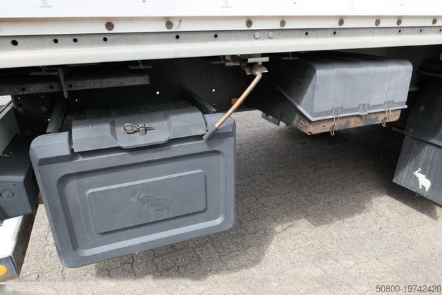 Box-semitrailer SCHMITZ CARGOBULL SKO 24, Faltwand, Seitentüren,Isoliert,Luft-Lift