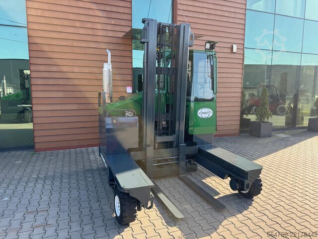 Wózek widłowy czterokierunkowy Combilift C4000 / Diesel / Very good condition