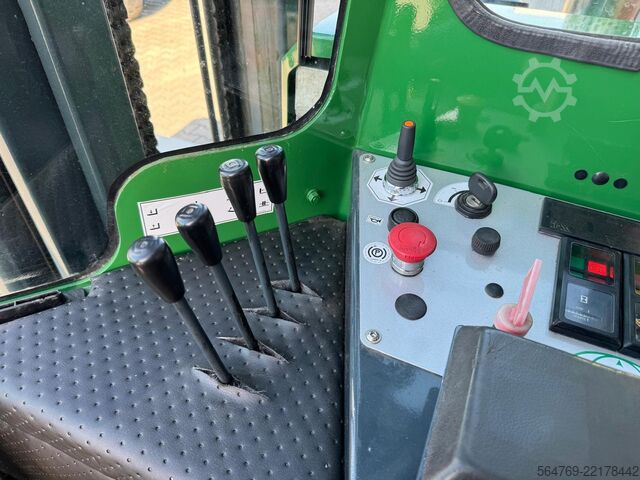 Wózek widłowy czterokierunkowy Combilift C4000 / Diesel / Very good condition