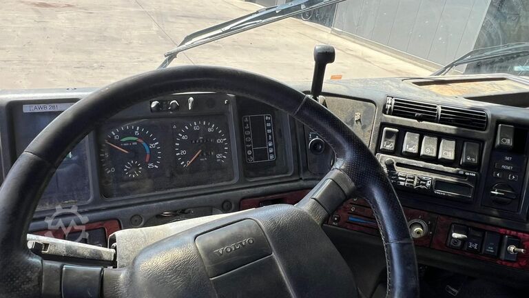 Châssis cabine Volvo FH 16 - 500 (POMPE MANUELLE / MANUAL PUMP / 6X4...
