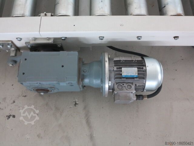 MOOTTORIN RULLAKULJETIN MAASSA SIRIO