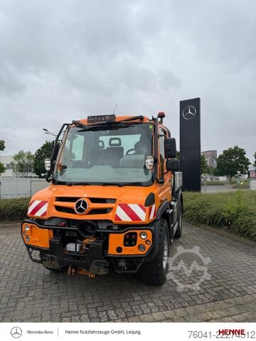  Mercedes-Benz Unimog U 318