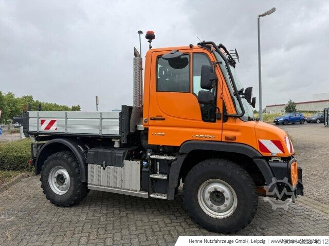  Mercedes-Benz Unimog U 318