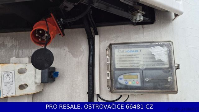 Šaldytuvas puspriekabė SCHMITZ CARGOBULL SKO 24/L - 13.4 FP60 + VECTOR 1550 + LIFTACHSE