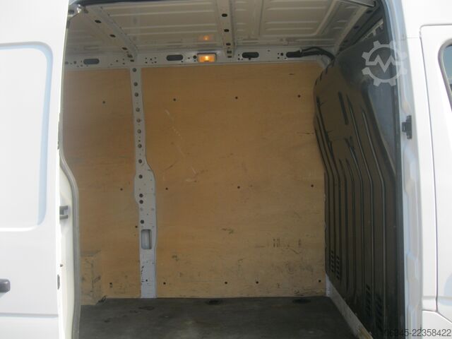 ван с висока покривка Renault MASTER