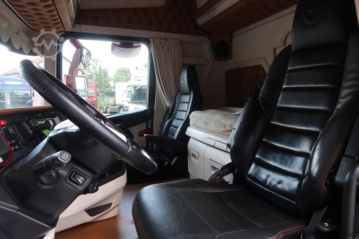  Scania R580 V8 NGS RETARDER/ FULL AIR/ HYDRAULICS/ ACC