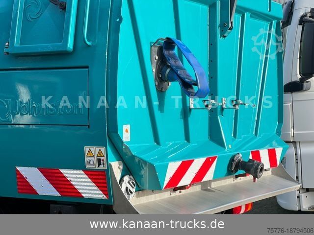 מטאטא כבישים MERCEDES-BENZ 1324 Atego Johnston  VT652   120TKM  Euro6b