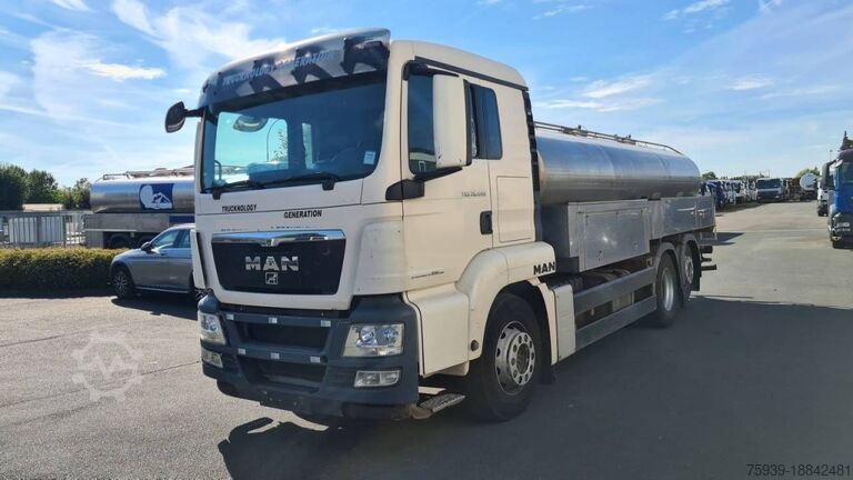 Βυτιοφόρο φορτηγό MAN TGS 26.440 (6x2)