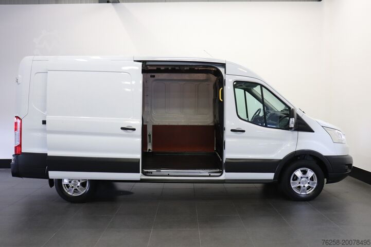 Furgoneta con caja Ford Transit 2.0 TDCI 130PK L3H2 EURO 6 - Airco - Cr...