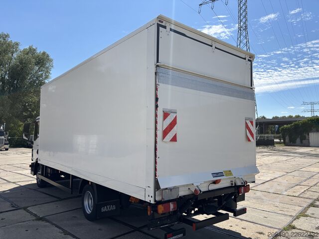 Trasportatore con box, sponda montacarichi, gancio traino, aria condizionata MAN TGL 8.190 BL, Autom.