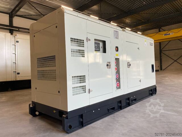 Samlet Hyundai P086TI - 220 kVA Generator - DPX-19852