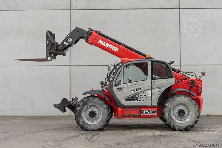 Teleszkópos rakodó Manitou MT 1135