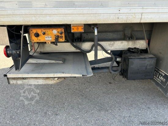รถบรรทุกห้องเย็น RENAULT MIDLUM 300.19, TK SPECTRUM TS TIEFKüHLER