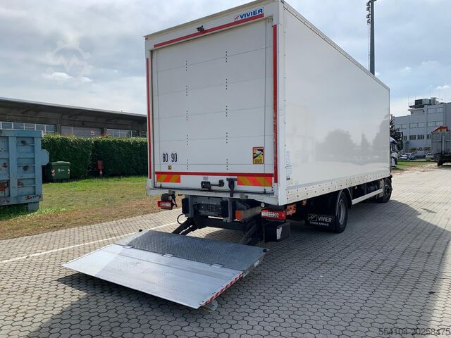 Camion basculant Renault D