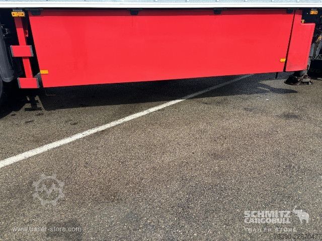 냉장 세미트레일러 Schmitz Cargobull Semitrailer Reefer Standard divu klāju