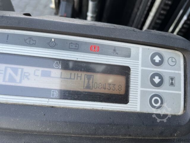 Forklift LPG UniCarriers U1D2A20LQ