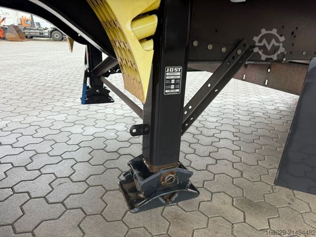 Открытый полуприцеп с тентом SCHMITZ CARGOBULL SCB Speed Curtainsider Top Zustand