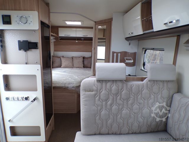 Halvintegreret autocamper BÜRSTNER Limited T 660 Tageszulassung / Winterpaket, Safe