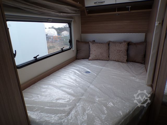 Halvintegreret autocamper BÜRSTNER Limited T 660 Tageszulassung / Winterpaket, Safe