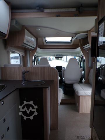 Halvintegreret autocamper BÜRSTNER Limited T 660 Automatik, Winterpaket, Hubbett