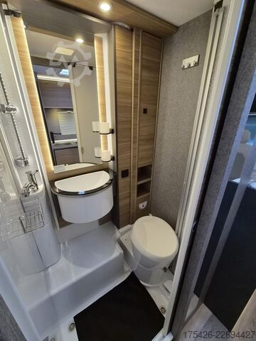 แคมเปอร์กึ่งบูรณาการ DETHLEFFS Globebus Performance 4x4 T 46 First Edition
