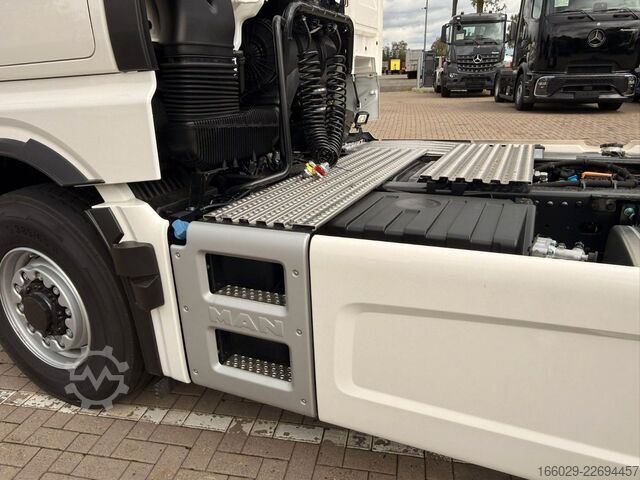 标准牵引车头 MAN TGX 18.520 4x2H - Hydrodrive 4x4 Allrad
