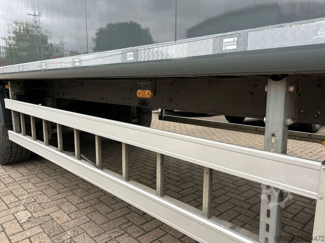 行走地板半挂车 KRAKER CF-Z Schubboden 92m³ 10mm Boden Sehr sauber