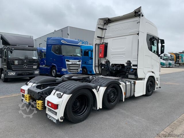 Camion per carichi pesanti SCANIA R 500 A6x2/4LB New/Ret./2xTank/Vollluft/70to GGW