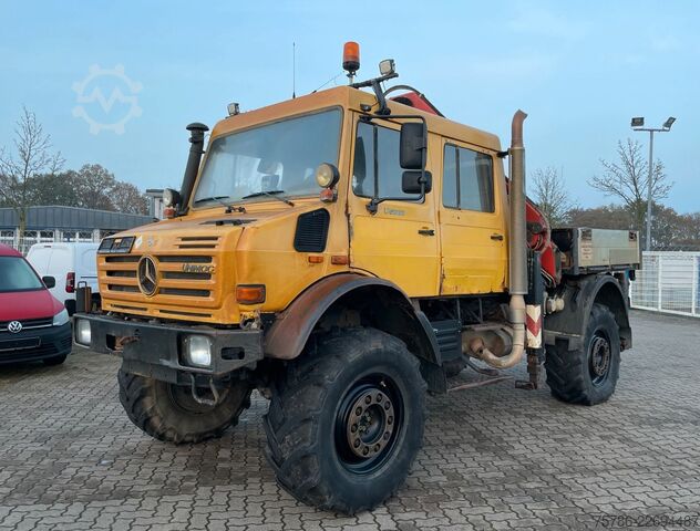Kuorma-autoon asennettu nosturi UNIMOG U 5000 Doka Pritsche/ PK 10.502 A/ AC/ AHK/ EU 3