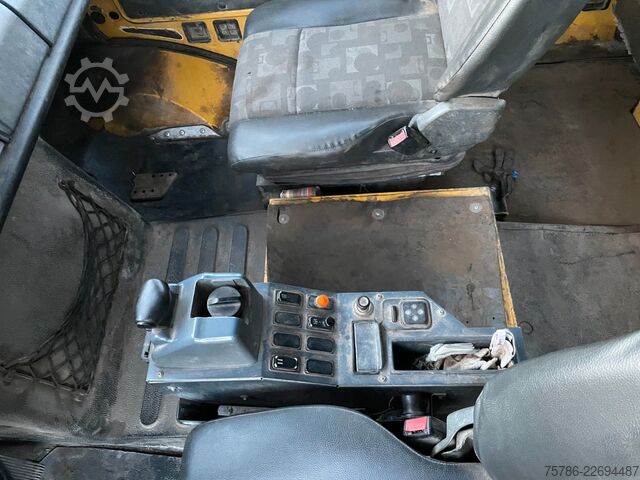 Kuorma-autoon asennettu nosturi UNIMOG U 5000 Doka Pritsche/ PK 10.502 A/ AC/ AHK/ EU 3