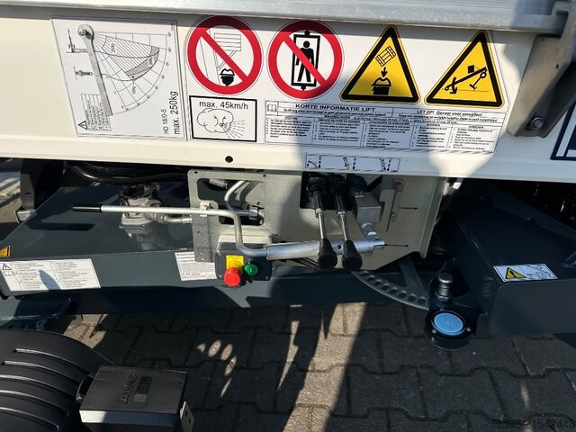 Bygghiss Böcker Junior HD 18, 2022, only 15 hours!! like new!