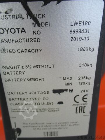 Pallet truck TOYOTA LWE180