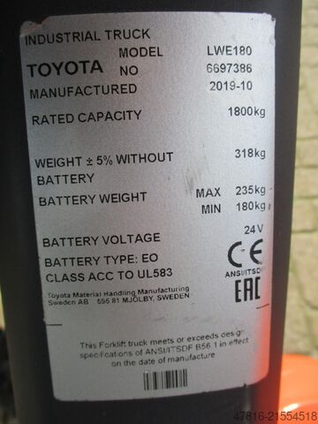 Pallet truck TOYOTA LWE180