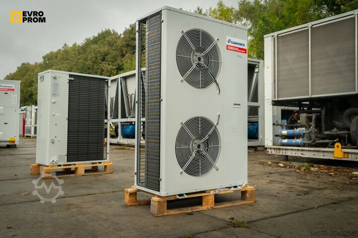 Kylare New Aircooled chiller CLIMAVENETA I BX 015T 15.5 KW