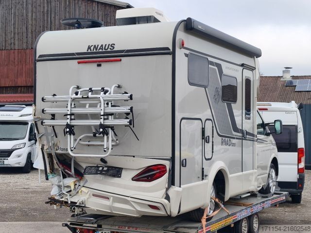 Gjysmë e integruar kamping-makinë KNAUS TOURER Vansation 500 MQ,4 Personen